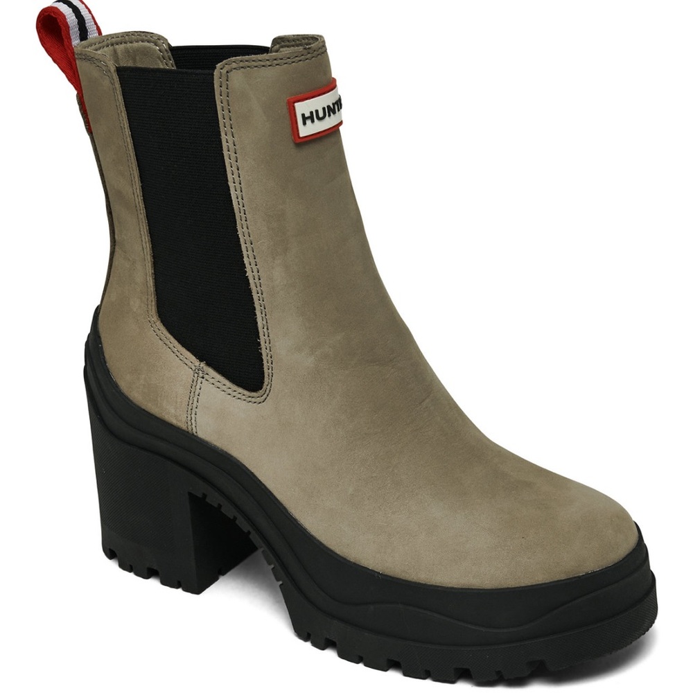 Hunter Women’s Miana Chelsea Boot - Size 9